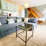 #ge - The Bostonian In Grenoble3 Bedrooms With Balcony