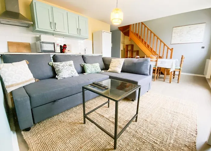 #ge - The Bostonian In Grenoble3 Bedrooms With Balcony